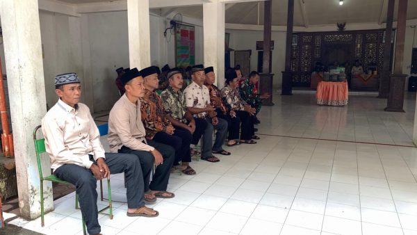 Pererat Silaturahmi, Pemdes Pucanglaban Gelar Halal Bihalal Bersama Tokoh dan Lembaga Desa